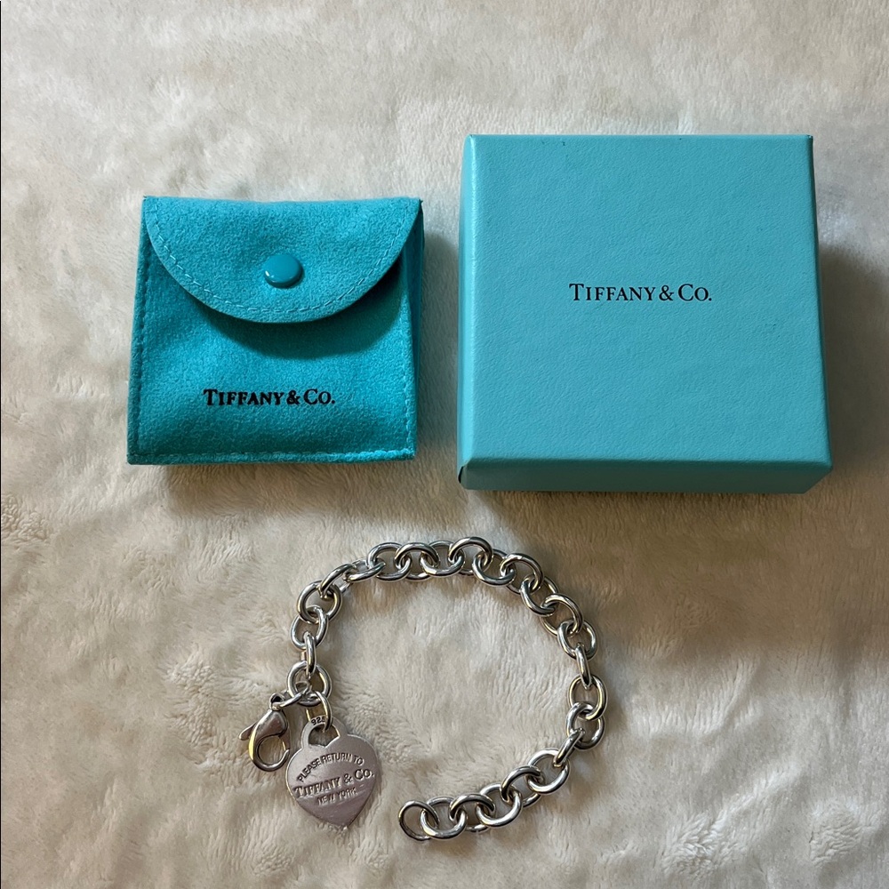 Tiffany & Co. Return to Tiffany Bracelet - Picture 6 of 8